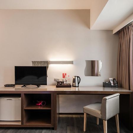 The Riverside Hotel Esthetics Καοσιούνγκ Εξωτερικό φωτογραφία