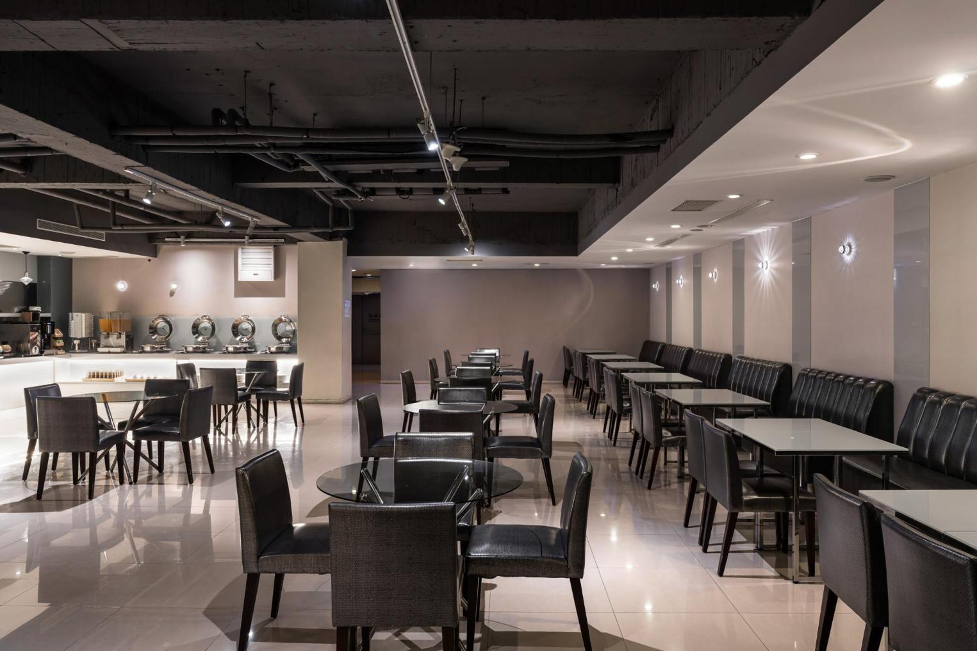 The Riverside Hotel Esthetics Καοσιούνγκ Εξωτερικό φωτογραφία