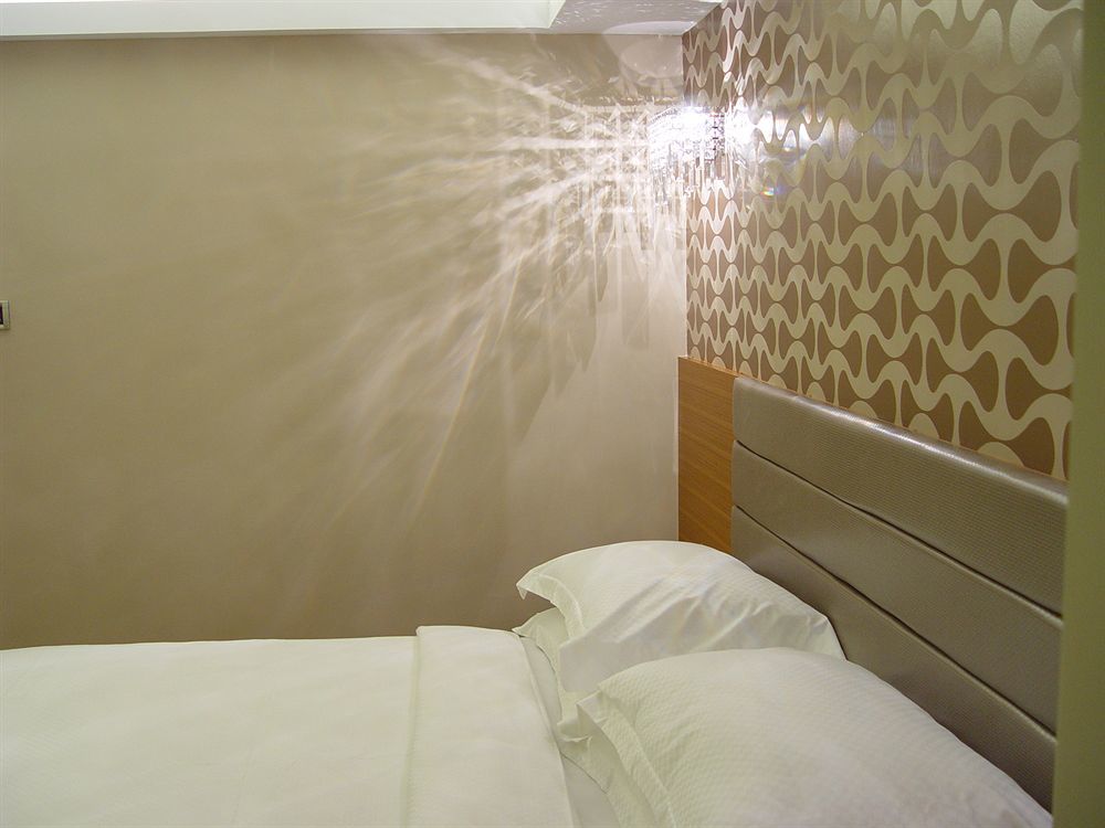 The Riverside Hotel Esthetics Καοσιούνγκ Εξωτερικό φωτογραφία